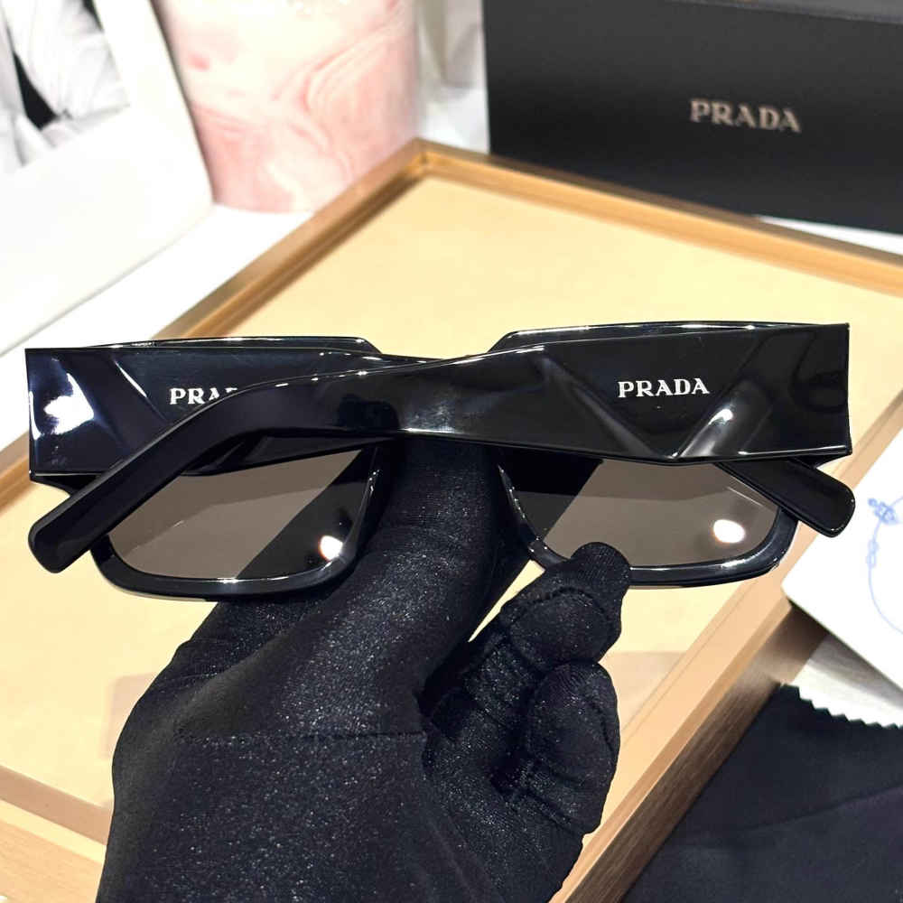 Prada Black Luxury Sunglasses-4