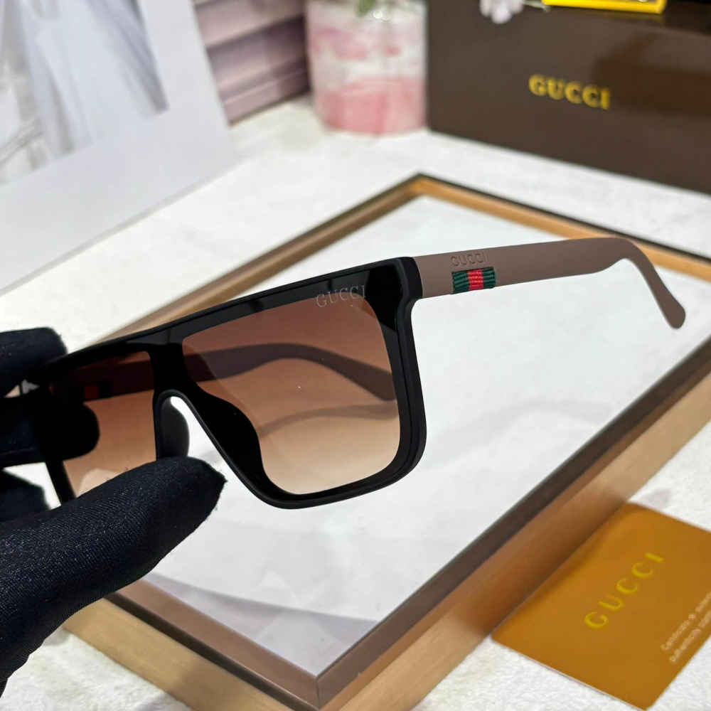 Gucci Men's Wayfarer Beige Luxury Sunglasses-thumb-1