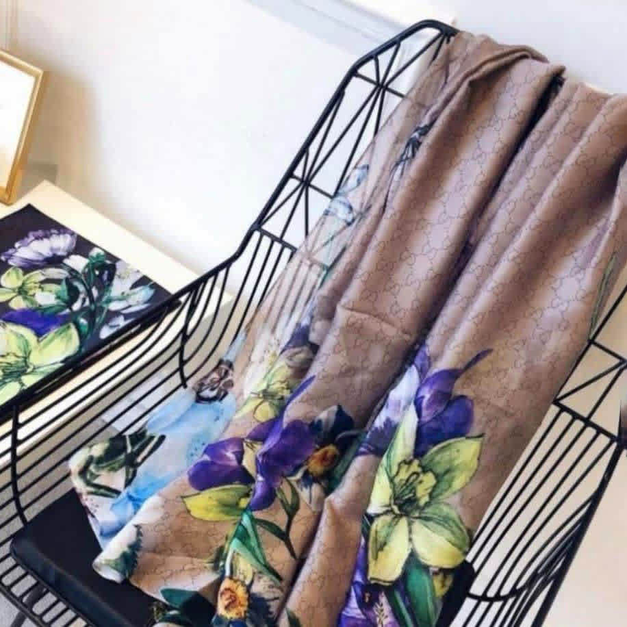 Gucci Floral Beige Silk Stole-thumb-1