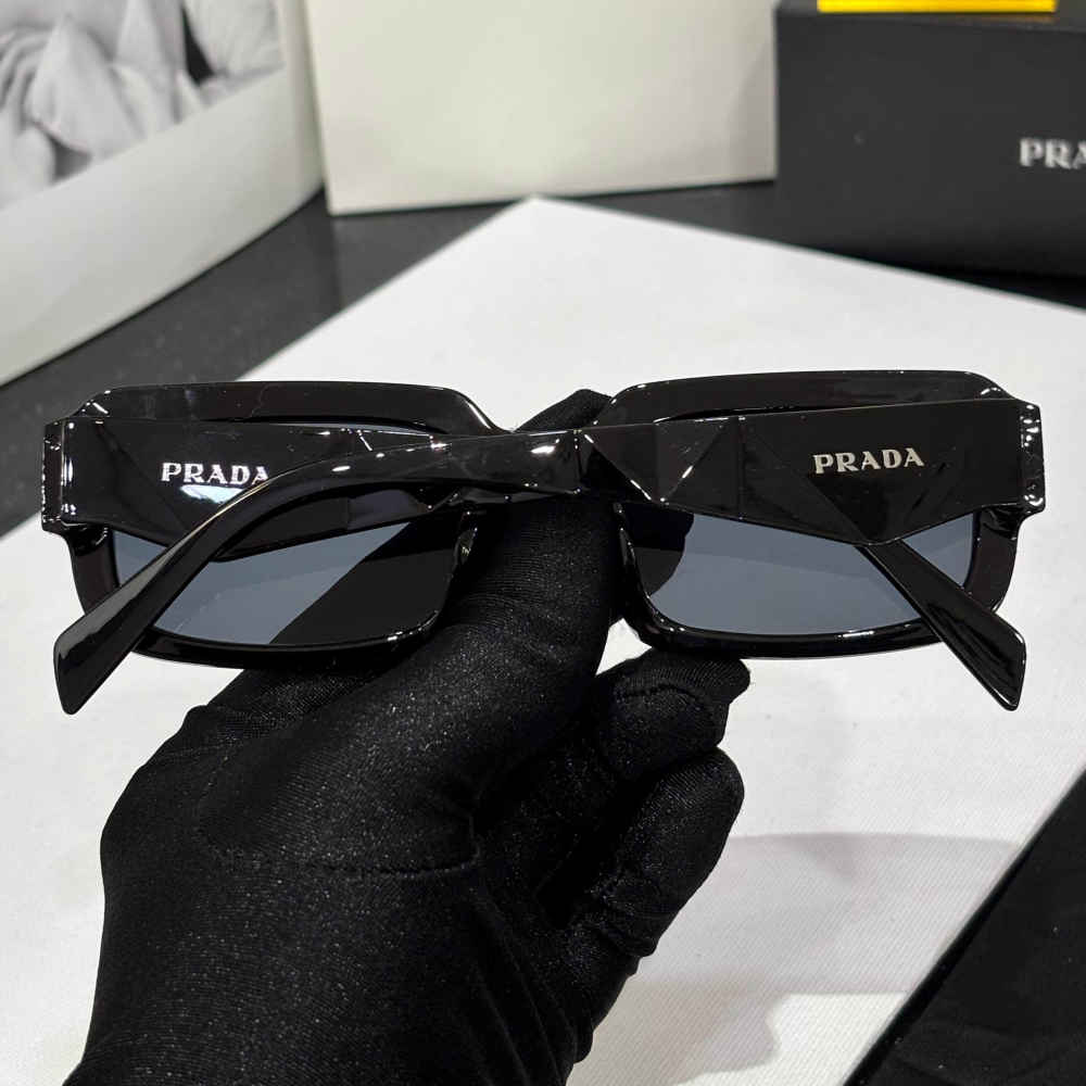 Prada Black Luxury Sunglasses-thumb-3