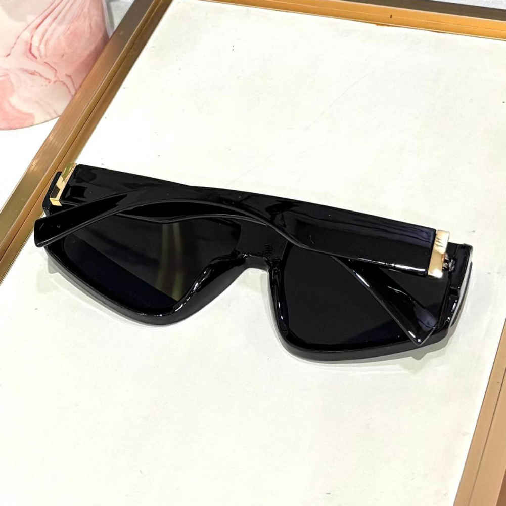 Dolce & Gabbana Black Premium Sunglasses-5
