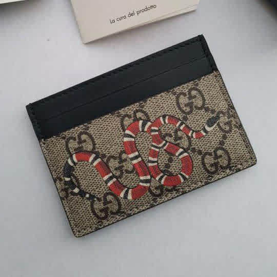 Gucci Snake Print Premium Card Wallet-thumb-1