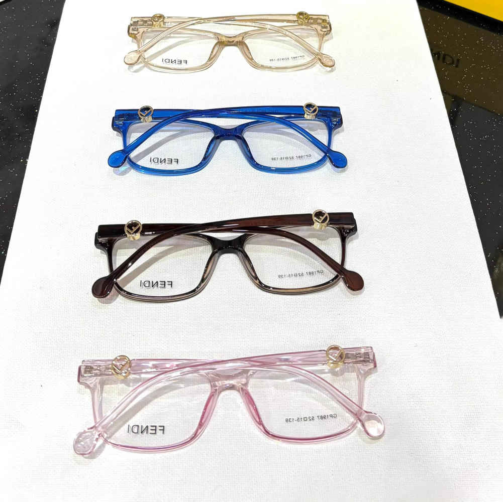 Fendi Transparent Premium Women's Sunglasses-3