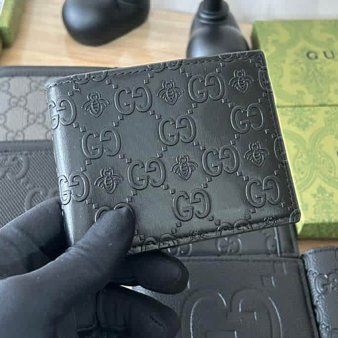 Gucci Black Premium Compact Wallet-thumb-0