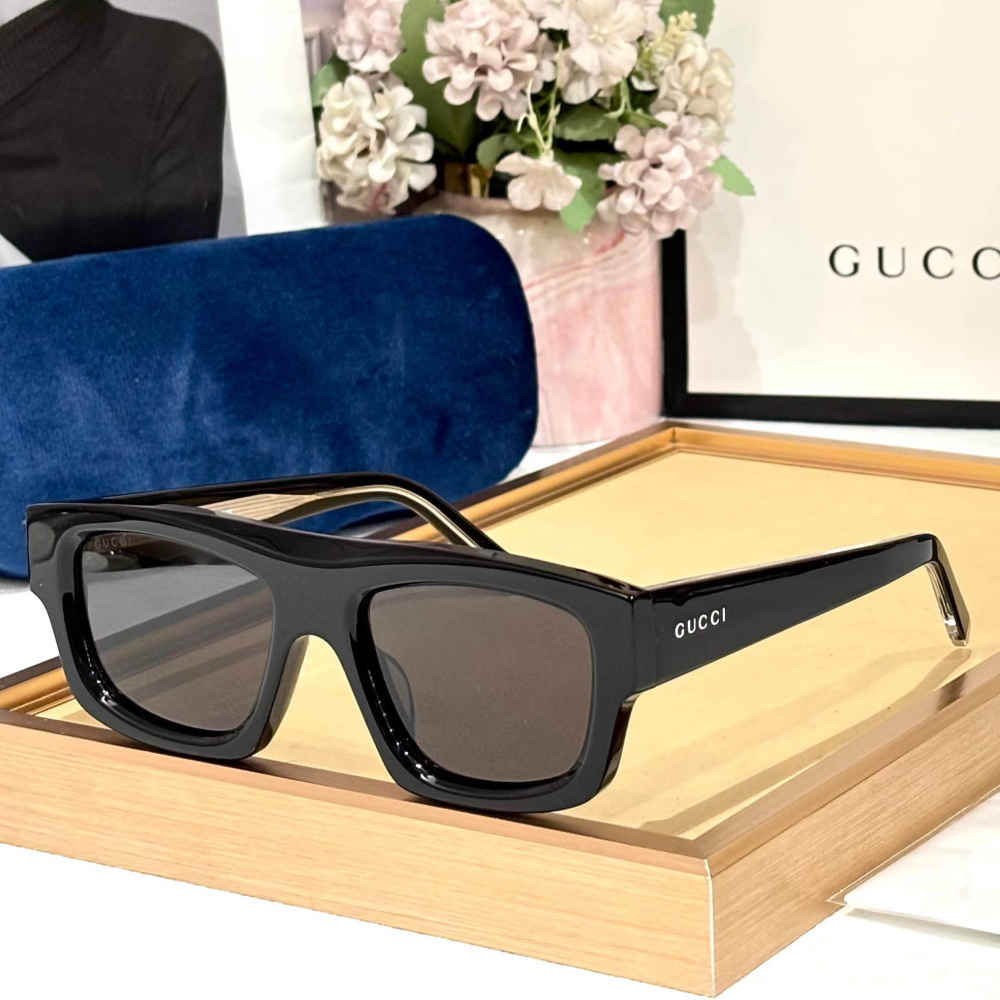 Gucci Black Premium Sunglasses-thumb-0