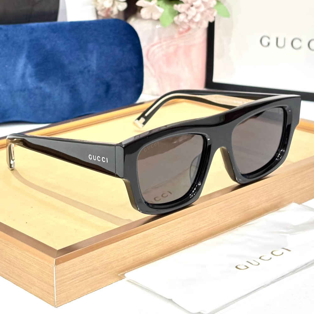 Gucci Black Premium Sunglasses-thumb-2