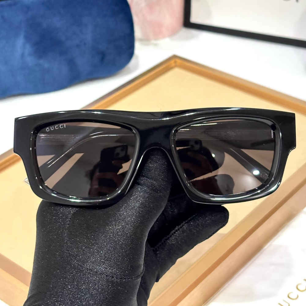 Gucci Black Premium Sunglasses-thumb-4