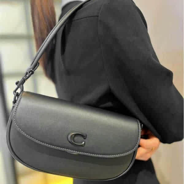 Coach Emmy Saddle Premium Black Shoulder Bag-thumb-4