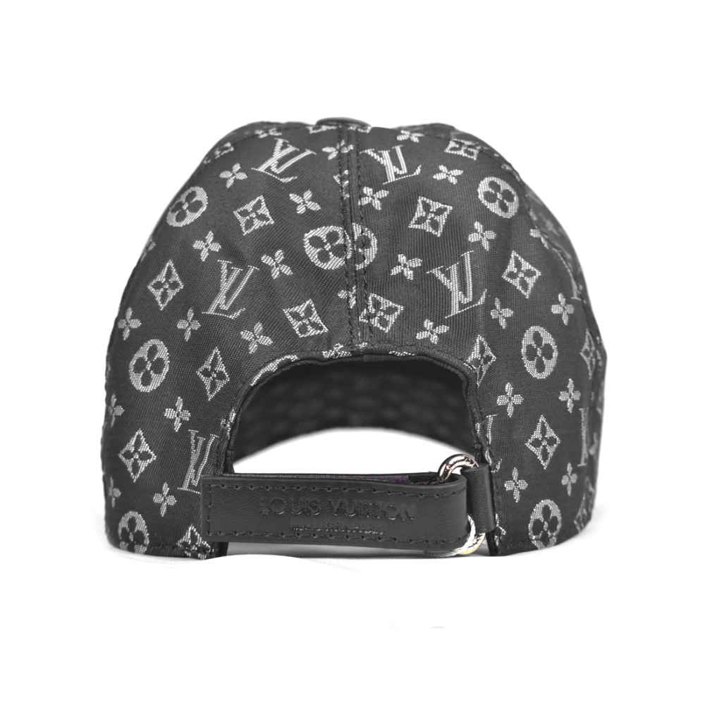 Louis Vuitton Embroidered logo Monogram Black Cap-4
