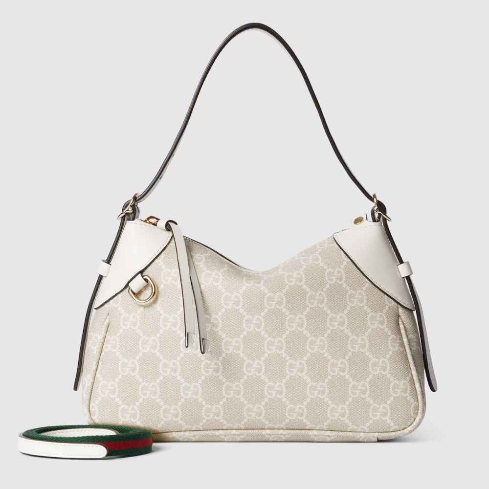 Gucci Emblem Nude Shade With White Contrast Bag With Dog charm Shoulder Bag-4