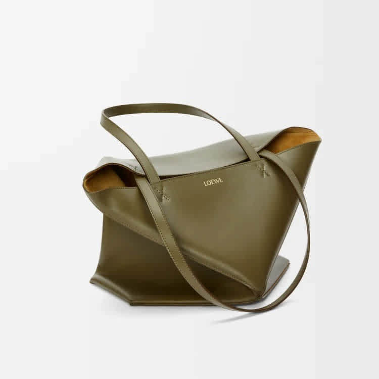 Loewe Puzzle Fold Green Bucket Bag-5