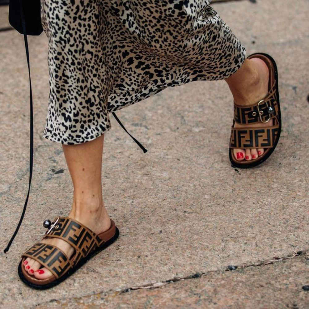 Fendi Feel FF Jacquard Brown Buckle Flat Sandals-thumb-5