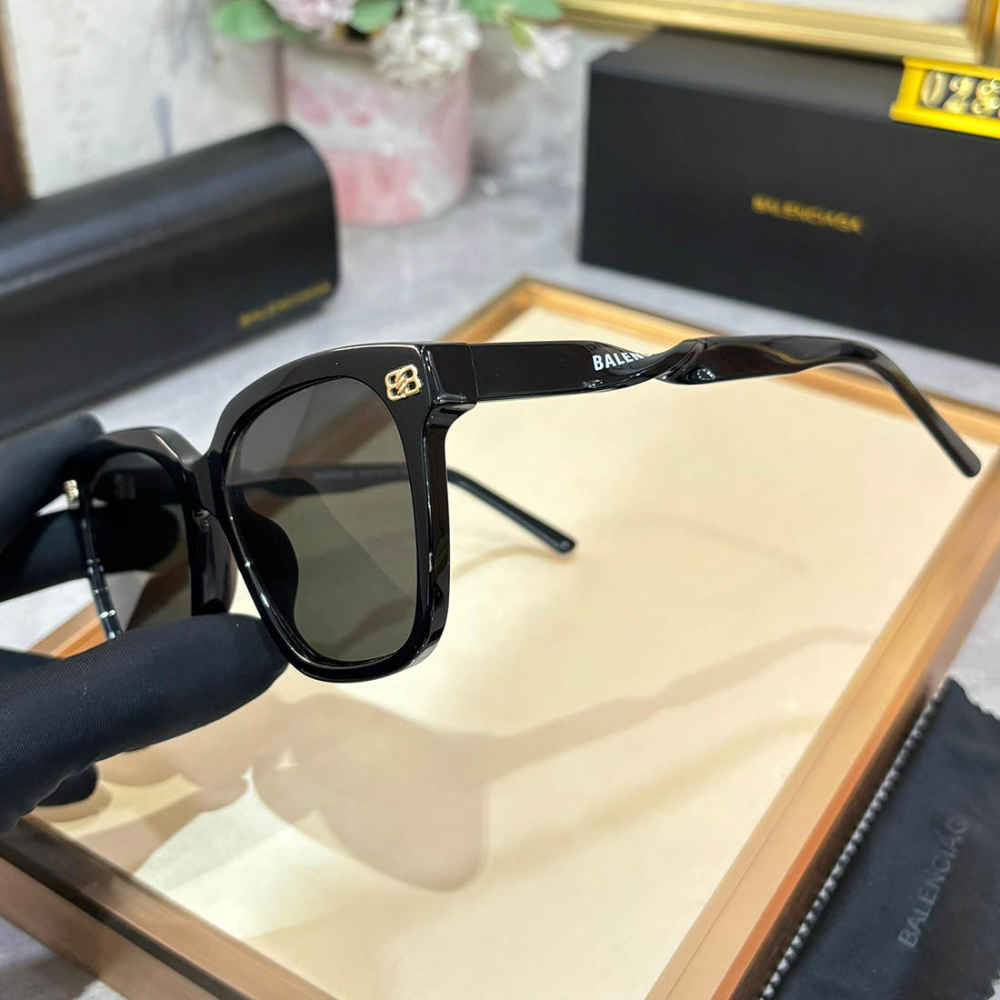 Balenciaga Black Luxury Sunglasses-1