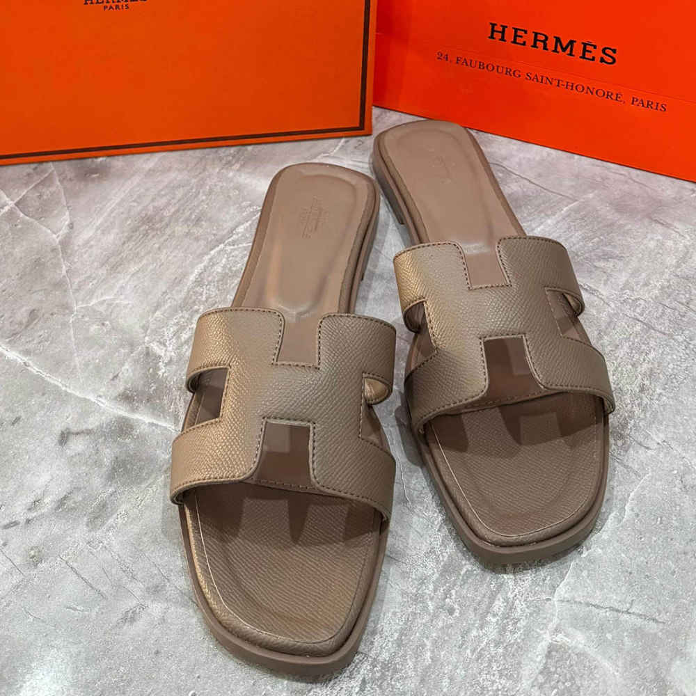 Hermes Oran Brown Flat Sandals-1