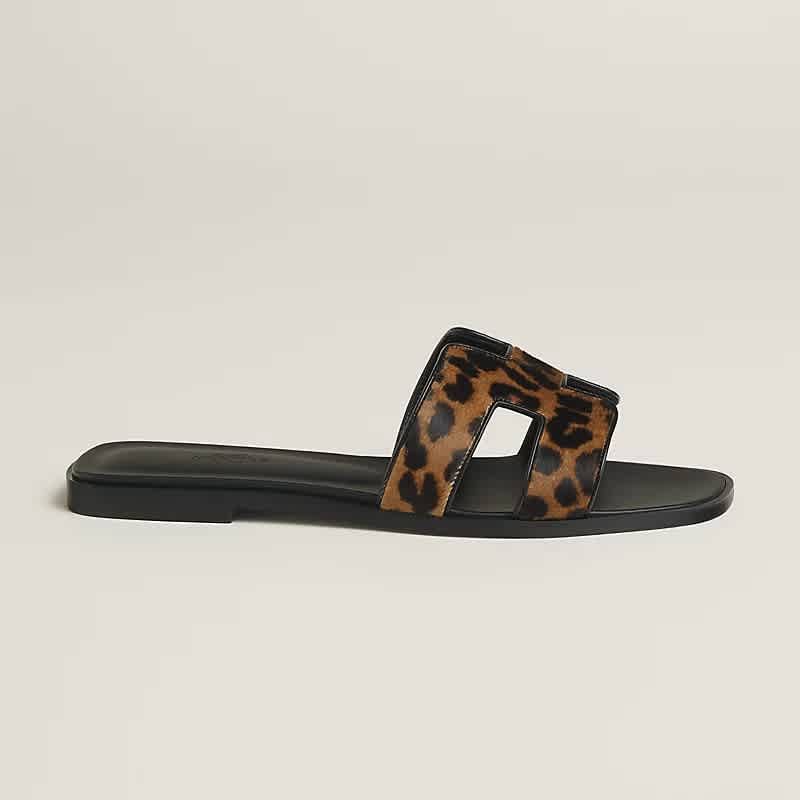 Hermes Oran Black Flat Sandals-thumb-0