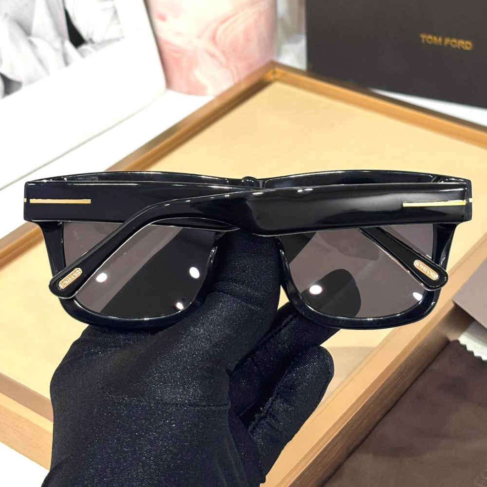 Tom Ford Black Luxury Sunglasses-2