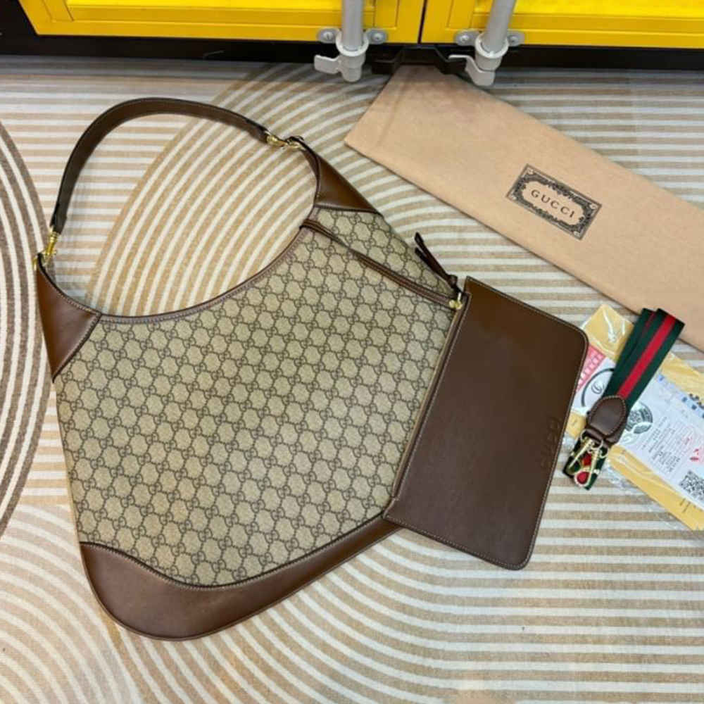 Gucci B Hobo Beige Shoulder Bag-7