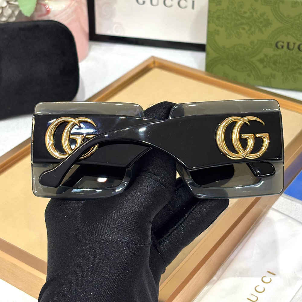 Gucci Oversized Square Grey Women's Sunglasses-thumb-3