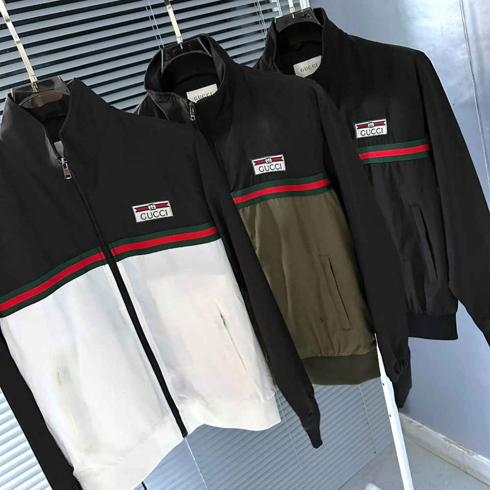 Gucci's Web Stripe Olive Zipper-6