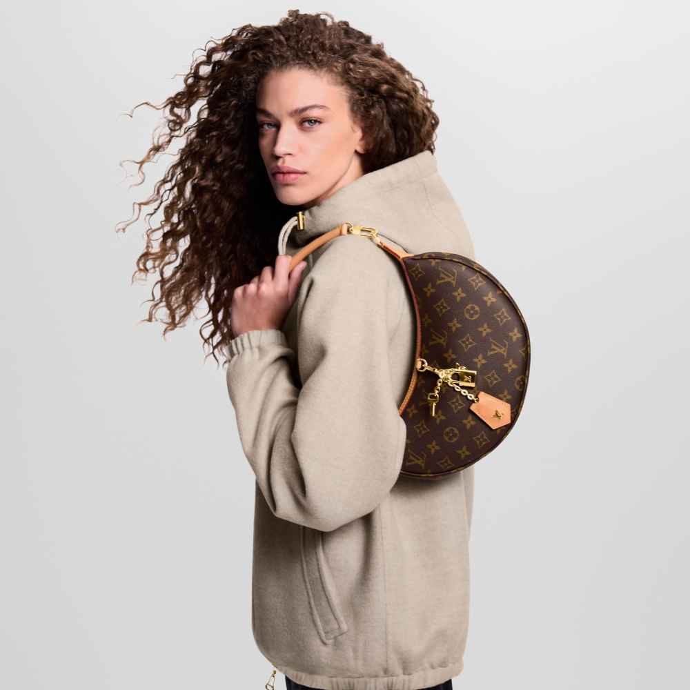 Louis Vuitton Looping Shoulder Bag-2