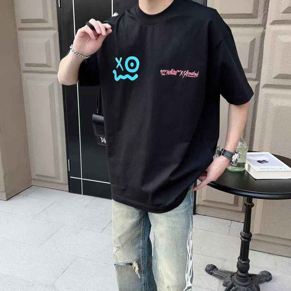 Off-White X Andre Saraiva Spray Arrow Slim Black Baggy T-Shirt-thumb-2