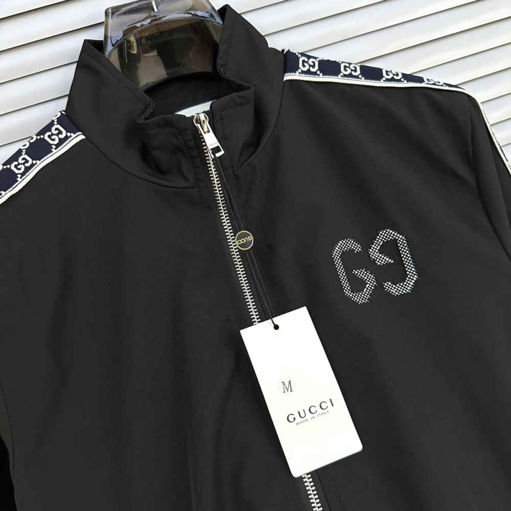 Gucci Black Premium Quality Zipper-2