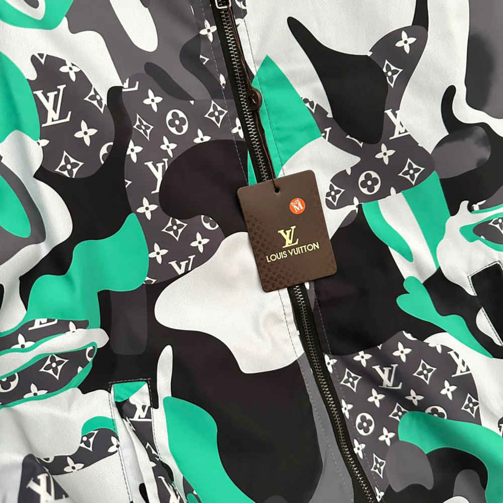 Louis Vuitton Patchworked Portrait Hooded Zipper-thumb-4