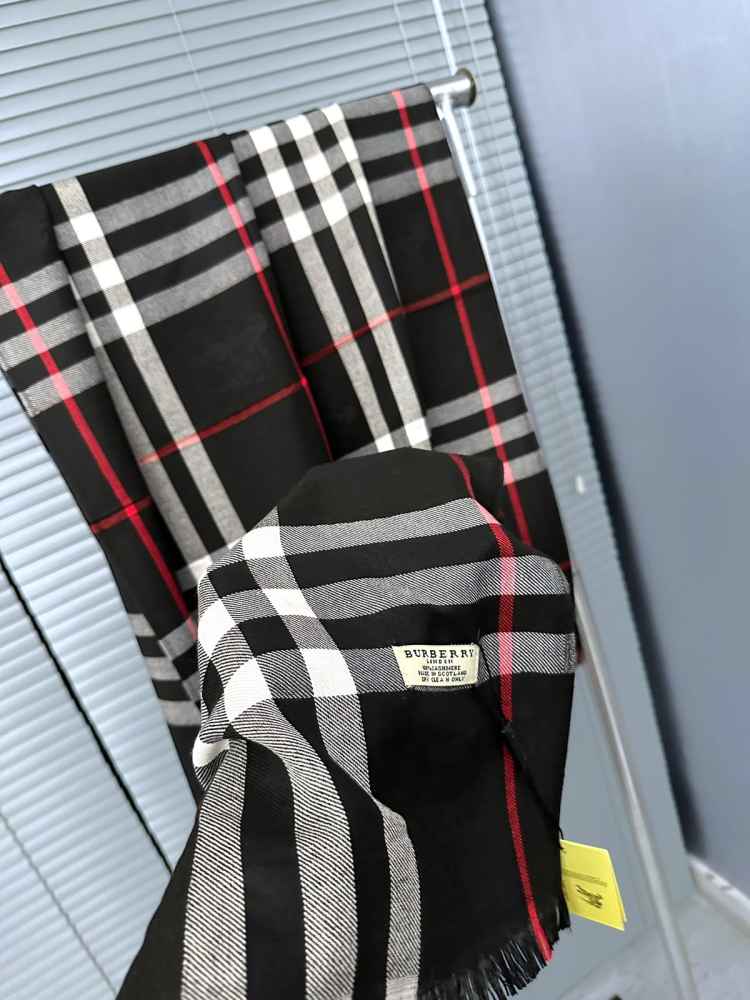 Burberry Check Cashmere Black Stole-1