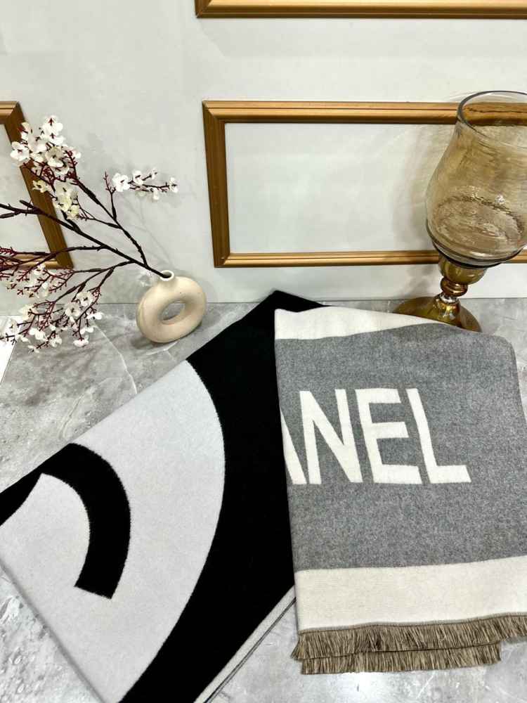 Chanel Reversible Black Woolen Stole-thumb-3