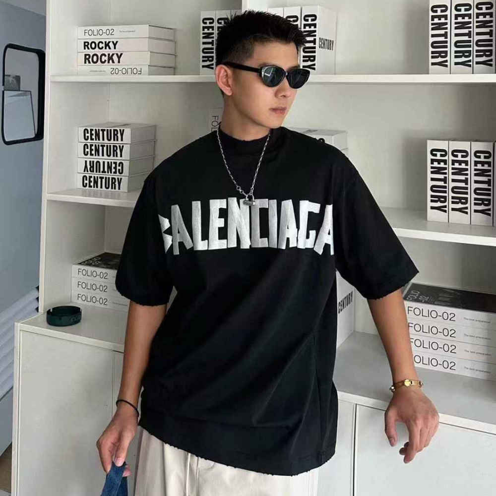 Balenciaga Black Premium Quality T-shirt-2