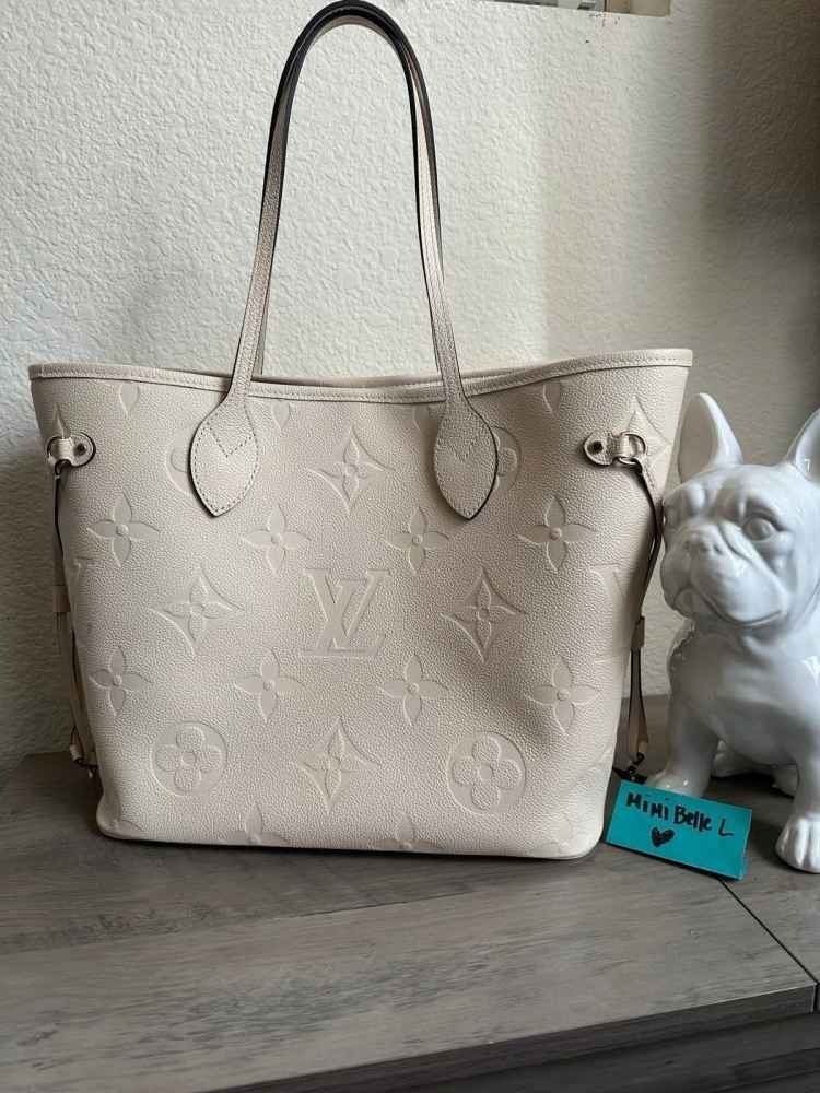 Louis Vuitton Neverfull White Shoulder Bag-thumb-2