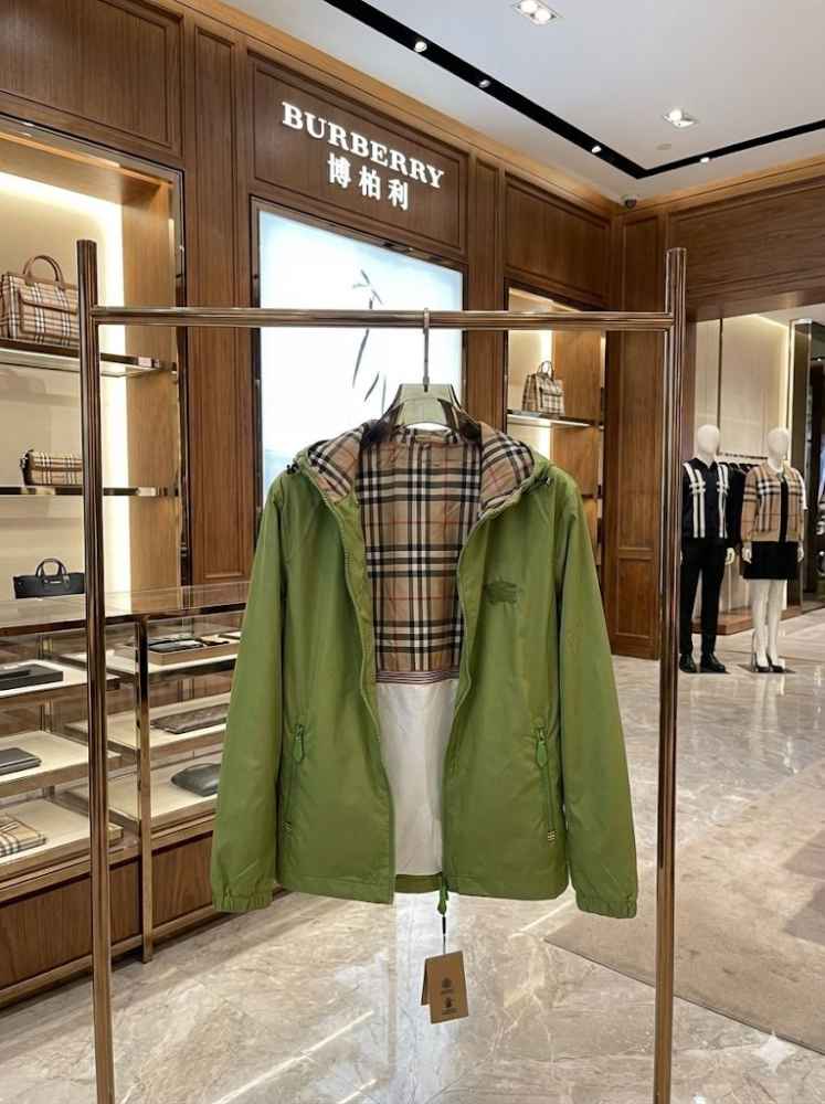 Burberry Green Premium Quality Zipper-thumb-2