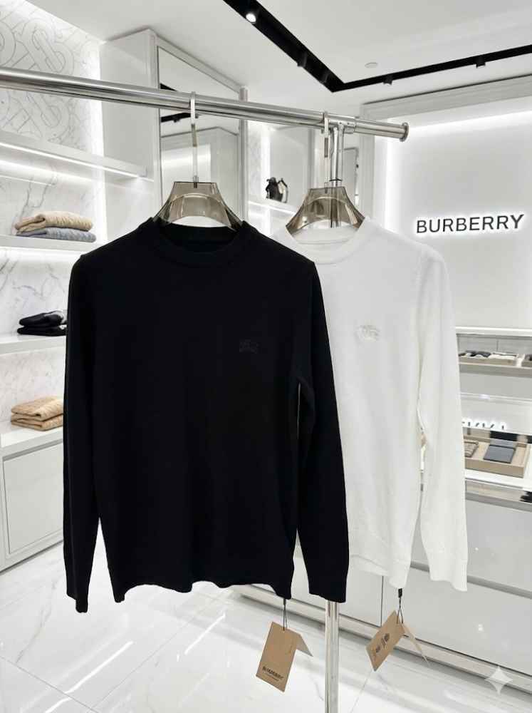 Burberry Black Premium Quality Sweatshirt-3