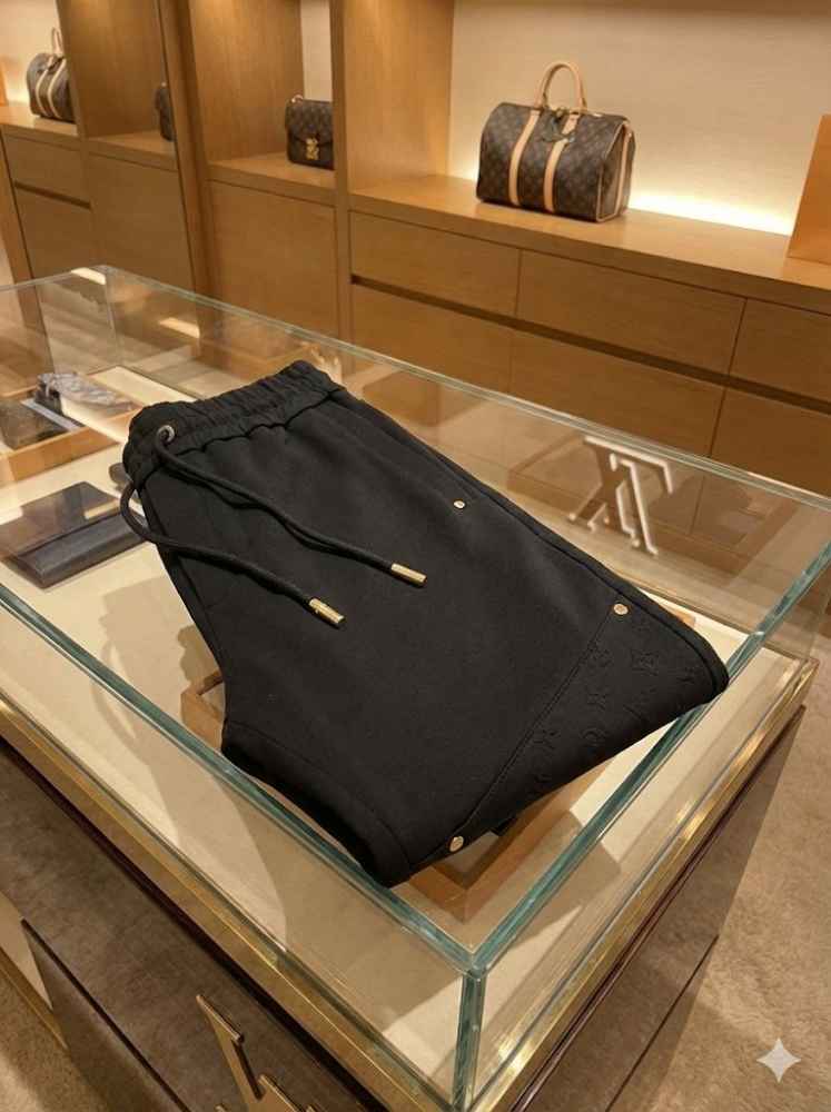 Louis Vuitton Black Premium Quality Warm Track Pant-4