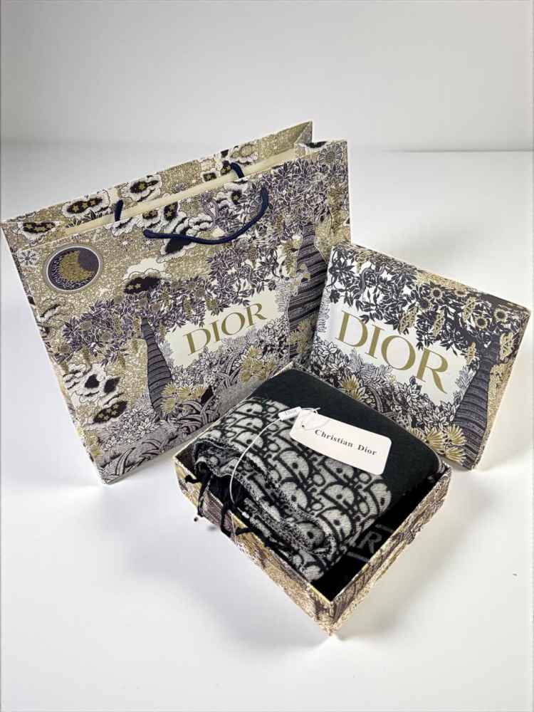 Christian Dior Black Premium Quality Woollen Stole-thumb-1