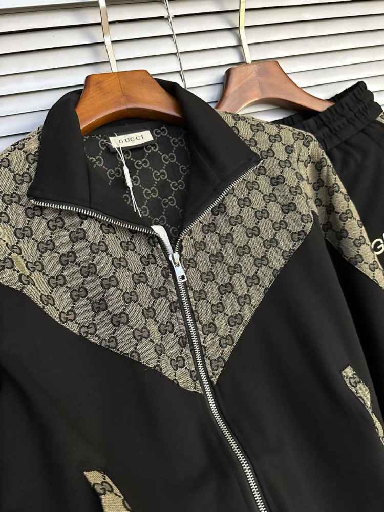Gucci Black Premium Quality high End Authentic Track Suit-thumb-8