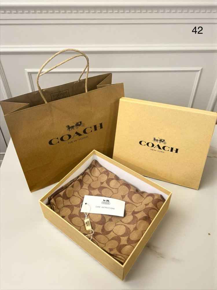 Coach Signature Brown C Border Woollen Stole-1