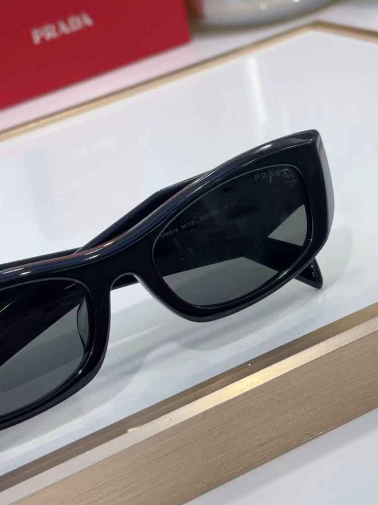 Prada 18W Black Luxury Women's Sunglasses-thumb-4