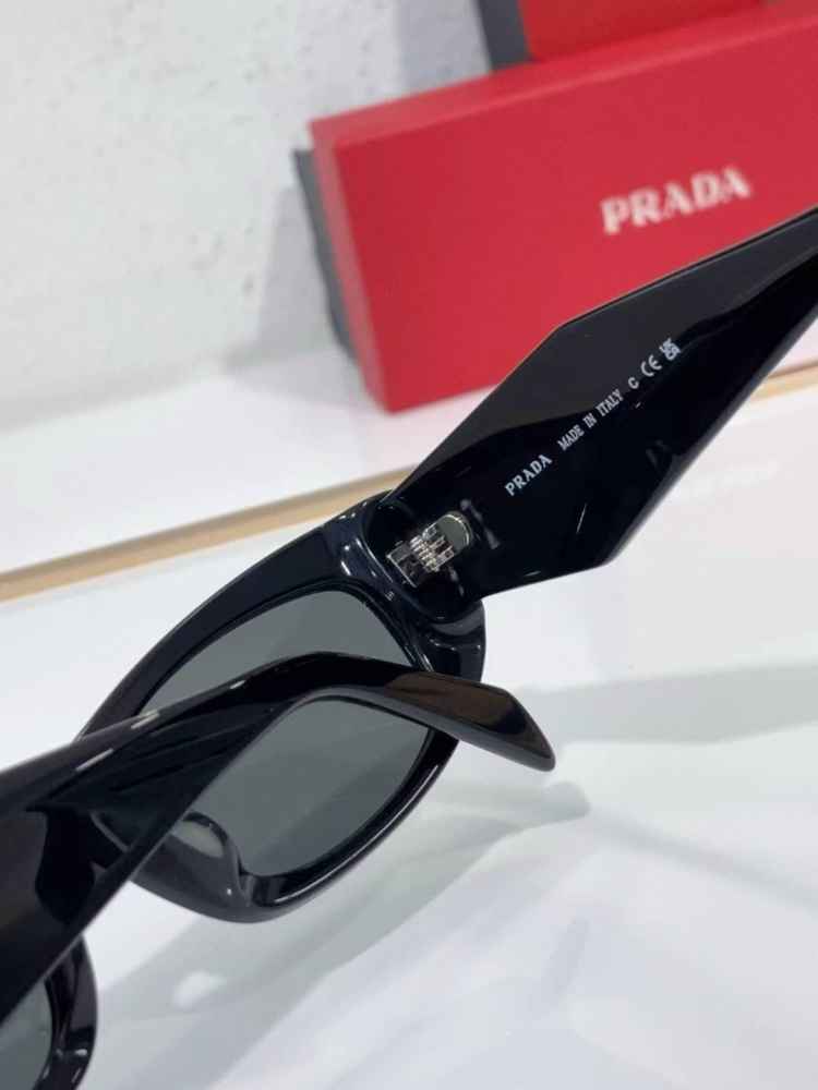 Prada 18W Black Luxury Women's Sunglasses-thumb-1