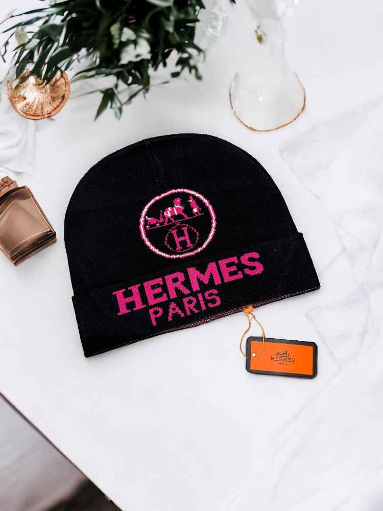 Hermes Black Premium Edition Cashmere Beanie-1