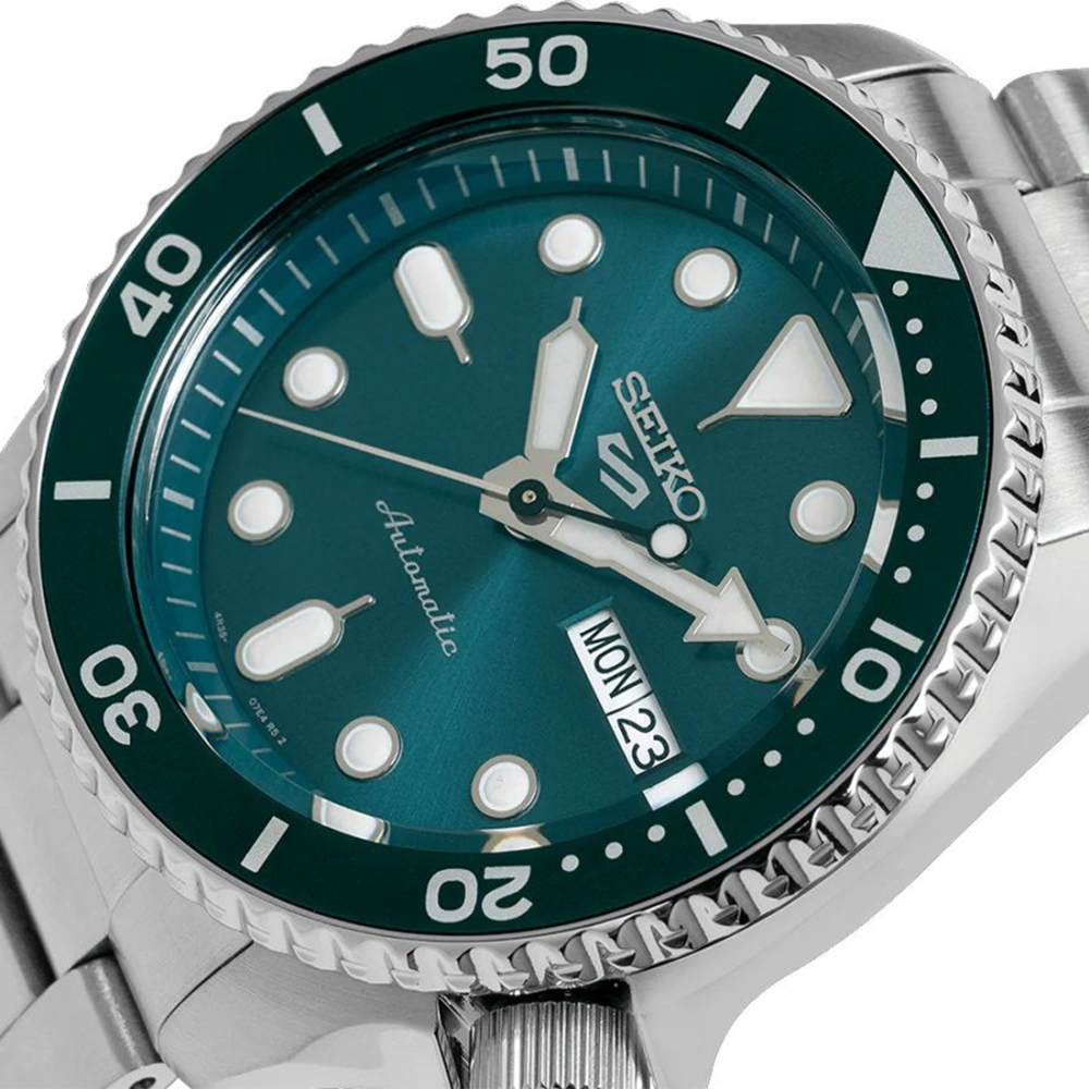 Seiko 5 Sports Automatic Watch SRPD61K1-3