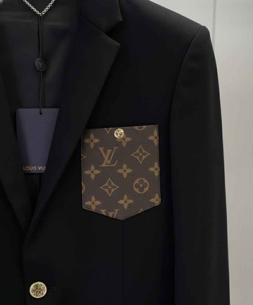 Louis Vuitton Paris Black Premium Quality Blazer-8