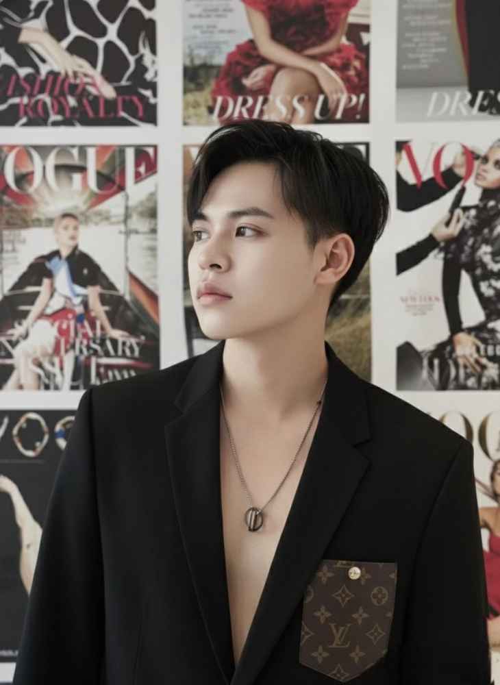 Louis Vuitton Paris Black Premium Quality Blazer-7