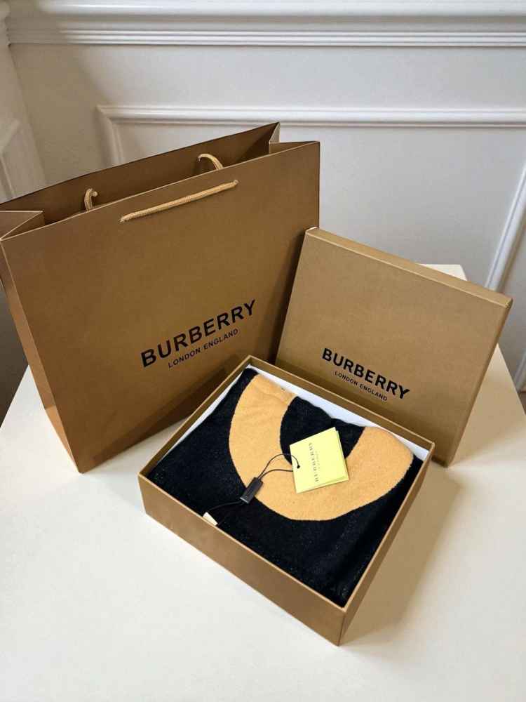 Burberry Cashmere Black/Brown Premium Quality Muffler-1