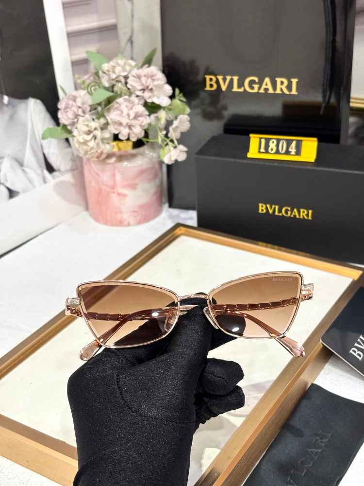 Bvlgari Rose Gold Premium Women's Sunglasses-4