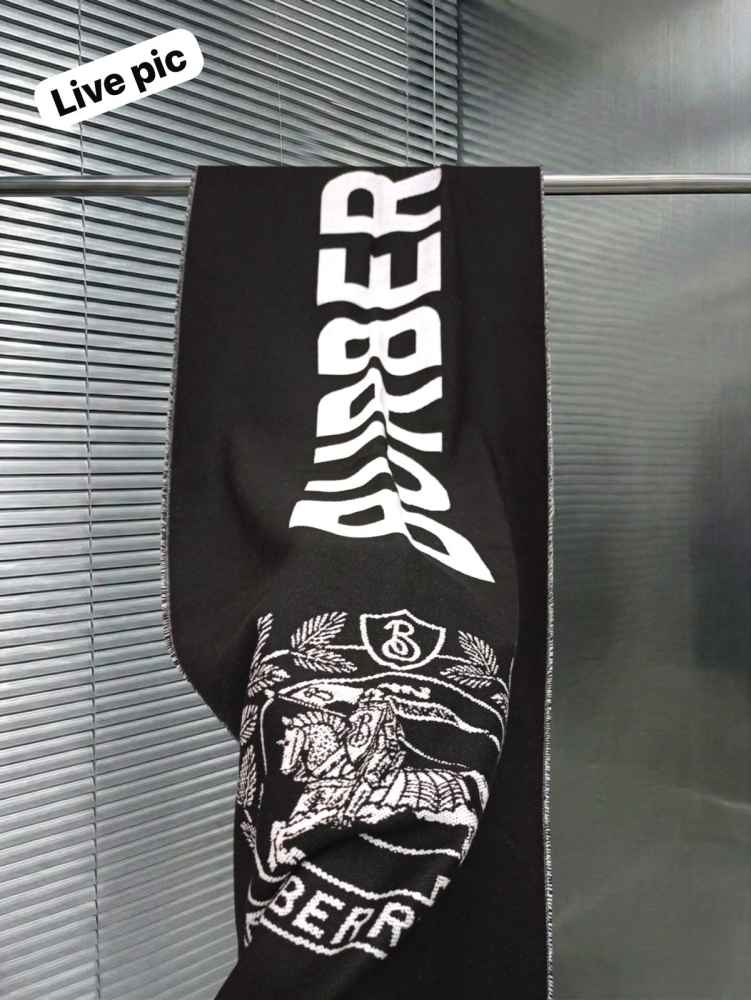 Burberry Cashmere Black Premium Quality Muffler-3