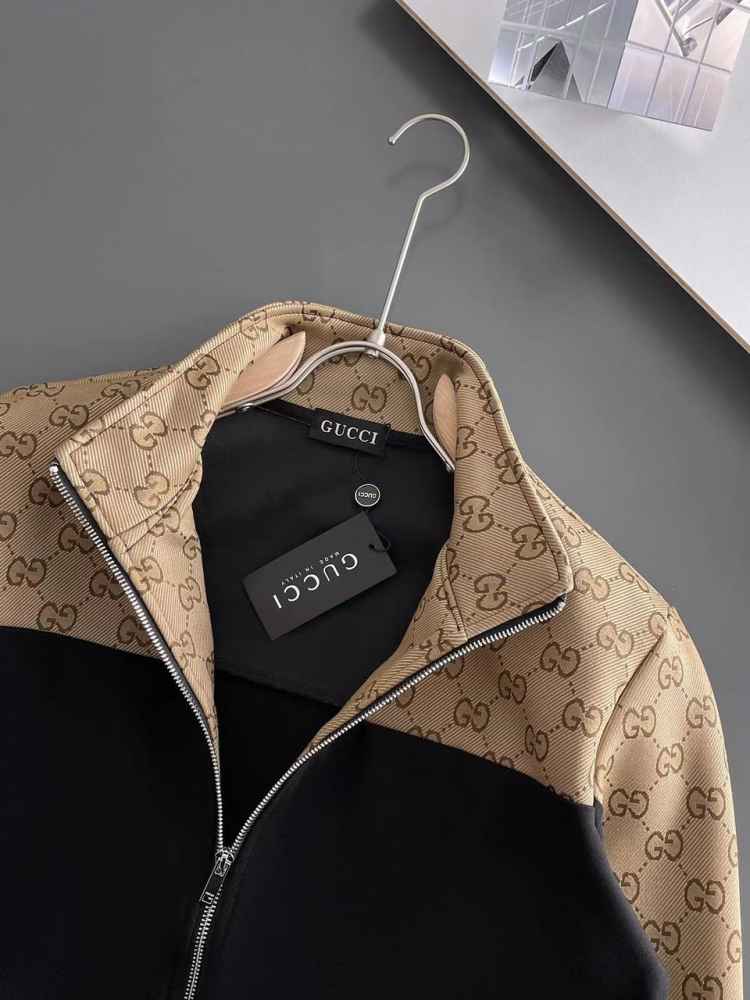 Gucci Black Premium Quality high End Authentic Track Suit-3