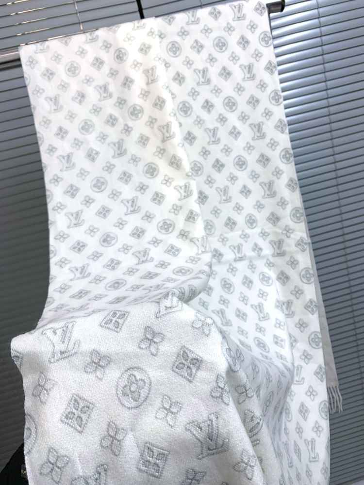Louis Vuitton White Cashmere Reversible Muffler-1