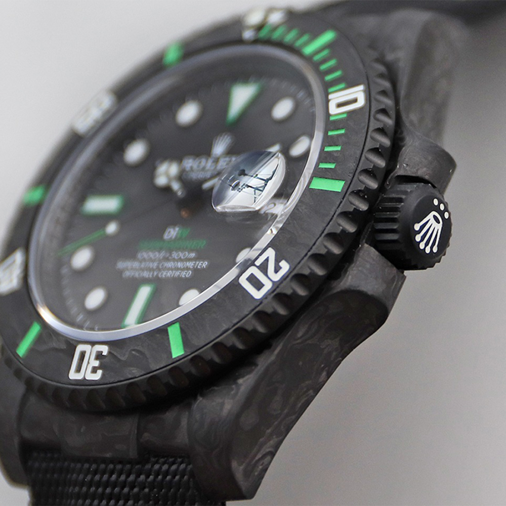 Rolex DIW Submariner Carbon Green Limited Edition Watch 126610-thumb-3