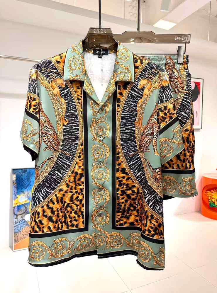 Versace Printed Premium Quality T-shirt & Shorts Combo-thumb-0